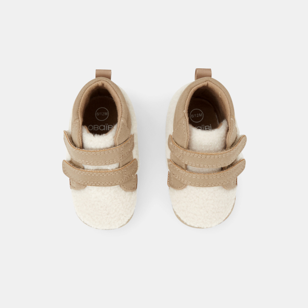 حذاء بوت دافئ بشريط لاصق باللون البني للأولاد الصغار